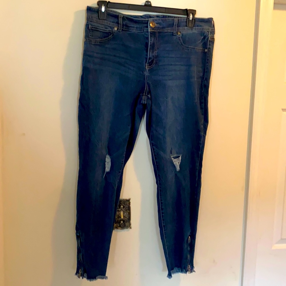 Dark Wash Zipper Skinny Jeans